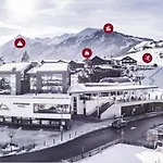 Appartements Bergfried - Ski In Ski Out, Inklusive Sommerkarte, Zentral Mit Ausblick Ueber Kaprun