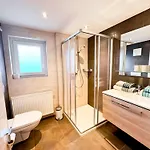 Appartements Bergfried - Ski In Ski Out, Inklusive Sommerkarte, Zentral Mit Ausblick Ueber Kaprun アパート