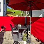 Appartements Bergfried - Ski In Ski Out, Inklusive Sommerkarte, Zentral Mit Ausblick Ueber Kaprun *