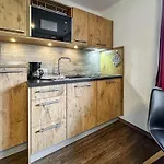 Appartamento Appartements Bergfried - Ski In Ski Out, Inklusive Sommerkarte, Zentral Mit Ausblick Ueber Kaprun Kaprun
