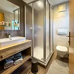 아파트 Appartements Bergfried - Ski In Ski Out, Inklusive Sommerkarte, Zentral Mit Ausblick Ueber Kaprun