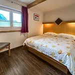 아파트 Appartements Bergfried - Ski In Ski Out, Inklusive Sommerkarte, Zentral Mit Ausblick Ueber Kaprun *