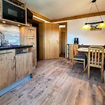 아파트 Appartements Bergfried - Ski In Ski Out, Inklusive Sommerkarte, Zentral Mit Ausblick Ueber Kaprun 카프룬