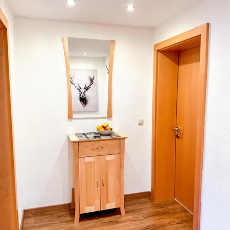 アパート Appartements Bergfried - Ski In Ski Out Bis Ca Mitte Oder Ende Maerz, Inklusive Sommerkarte, Zentral Mit Ausblick Ueber Kaprun