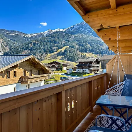 Bergfried Kaprun, Ski-in Ski-out, Sommerkarte Und Panoramablick * Kaprun