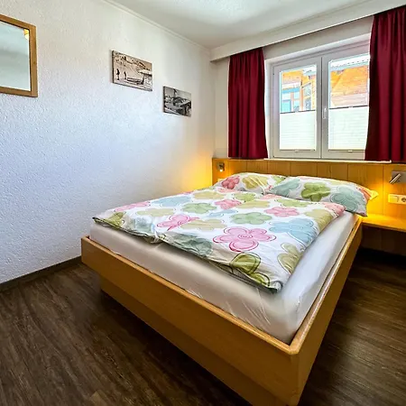 Bergfried - In Out, Inklusive Sommerkarte, Zentral Mit Ausblick Ueber