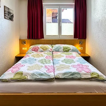 Bergfried - In Out, Inklusive Sommerkarte, Zentral Mit Ausblick Ueber *