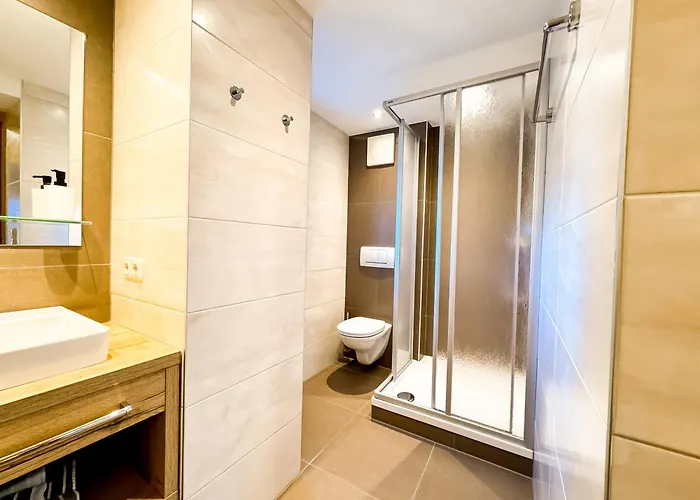 דירה Appartements Bergfried - Ski In Ski Out, Inklusive Sommerkarte, Zentral Mit Ausblick Ueber Kaprun קפרון