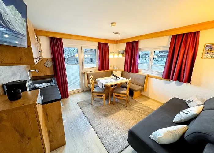 Appartements Bergfried - Ski In Ski Out, Inklusive Sommerkarte, Zentral Mit Ausblick Ueber Kaprun דירה