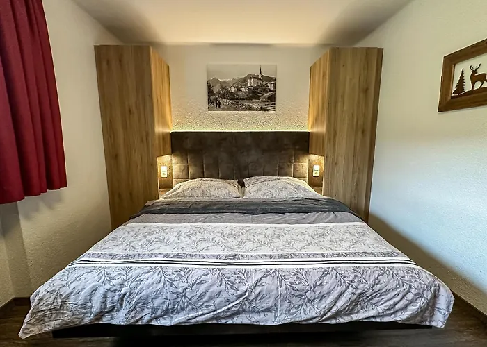 Appartements Bergfried - Ski In Ski Out, Inklusive Sommerkarte, Zentral Mit Ausblick Ueber Kaprun * קפרון